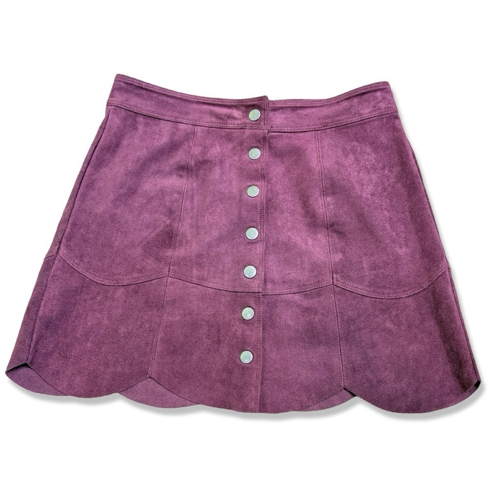 ⭐️AMERICAN EAGLE Suede Snap Front Mini Skirt